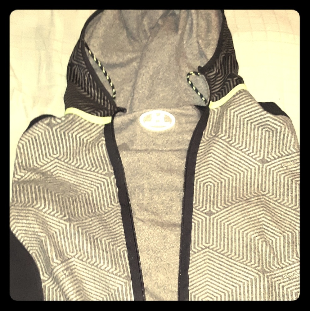 Under Armour sleeveless hoodie